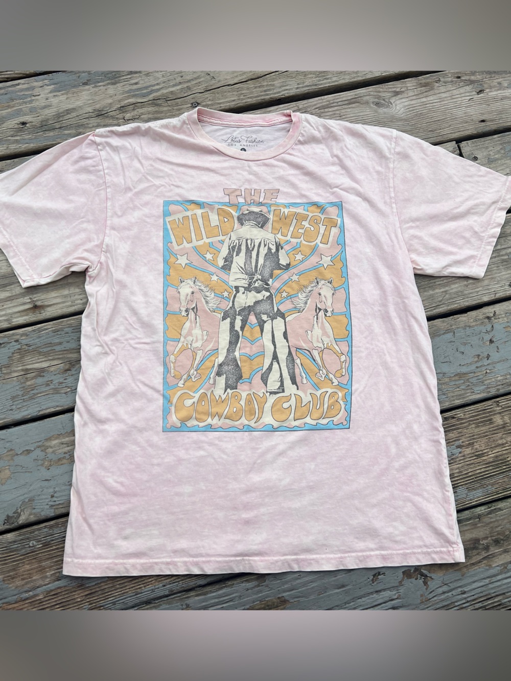 Lotus Fashion- Wild West Cowboy Club Pink Graphic Tee large